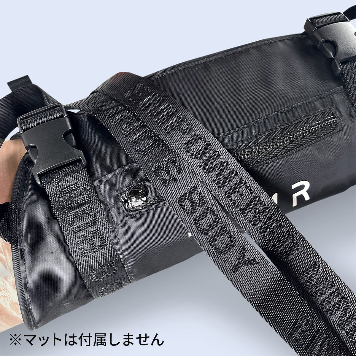 【25%OFF】ヨガマットバッグ マットキャリー ケース│トレイナー スタジオキャリースリーブ [TRNR] STUDIO CARRY SLEEVE │大きめ 特大 人気 収納 鞄 かばん ジップポケット 小物【SALE】セール high-sky-10003575 ヨガ&フィットネス High-SKY サンプル画像2