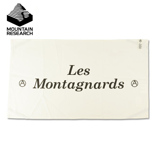 メーカー希望小売価格はメーカーカタログに基づいて掲載していますSpec ブランド名 Mountain Research マウンテンリサーチ 商品名 HOLIDAYS in The MOUNTAIN Table Cloth メーカー型番 HITM107 サイズ 縦40cm×横70cm※自社採寸のため、多少の誤差はあらかじめご了承ください。 カラー ホワイト 詳細 &nbsp; Les Montagnards（レ・モンタニアール）は「for PROTESTERS」コレクションで採用されたフランス語でThe Mountaineers（山岳家）を意味するワード。Little Summer Campのマウンテンリサーチ的には山界隈に集う愉快な仲間といったニュアンス。コットン帆布のテーブルクロスはコーナーのエラスティックテープでアナルコテーブルに装着が可能。素材：Cotton 100% ------------------------------------------------------------ ※モニタやPC環境等により実物と多少色合いが異なって見える場合もございます。 ※外箱がある商品につきましては生産、運搬の過程上、商品の箱（外箱）に多少の汚れや、破れ等が生じる場合がございます。 予めご了承の上お買い求め頂きます様、よろしくお願いいたします。 ※パターン生地を使用している商品によってはパターン位置に個体差がございます。予めご了承下さい。 ※一部商品画像にメーカー提供画像を使用している商品もございますので、仕様が予告なく変更される場合がございます。 ※複数のショッピングモールで同時販売しておりますので、在庫切れになってしまう場合がございます。 厳重に注意し在庫システムで管理を行っておりますが、お買い上げいただいた商品が品切れになってしまう場合がございます。 また、人気商品に関しましても複数のお客様が一度に購入を行い、在庫の反映が間に合わずご購入できてしまう場合がございます。 その際はお客様には必ずご連絡をさせていただきますが、万が一入荷予定がない場合はキャンセルさせていただく場合がございます。 大変申し訳ございませんがあらかじめご了承ください。 メール便発送対象商品に関しましては、メール便規定料金にてお送りします。 ------------------------------------------------------------