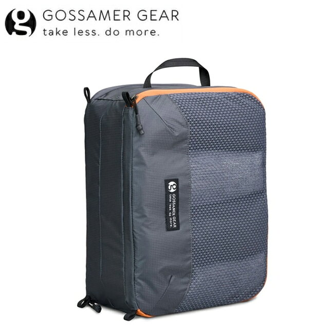 メーカー希望小売価格はメーカーカタログに基づいて掲載していますSpec ブランド名 Gossamer Gear ゴッサマーギア 商品名 Dirty Clean Cube ダーティークリーンキューブ メーカー型番 GSCU0106 サイズ 縦25.4×幅33.0×奥行き最大14.6cm※メーカーサイズ参照 カラー Grey 詳細 &nbsp; AERO JETをはじめとする快適に旅するためのコレクションで、パッキングキューブを合わせて使えばサイズもピッタリでストレスなくパッキングが可能【特徴】洗濯物を分けて収納できるよう2つに仕切られた軽量収納ポーチ(片方はメッシュ)内側の仕切りは調整可能持ち運びしやすいハンドル付き【重さ】122.8g【容量】15L【素材】70D Recycled Robic Nylon (PFAS-Free)150D Polyester Isometric Grid Mesh ------------------------------------------------------------ ※モニタやPC環境等により実物と多少色合いが異なって見える場合もございます。 ※外箱がある商品につきましては生産、運搬の過程上、商品の箱(外箱)に多少の汚れや、破れ等が生じる場合がございます。 予めご了承の上お買い求め頂きます様、よろしくお願いいたします。 ※パターン生地を使用している商品によってはパターン位置に個体差がございます。予めご了承下さい。 ※一部商品画像にメーカー提供画像を使用している商品もございますので、仕様が予告なく変更される場合がございます。 ※複数のショッピングモールで同時販売しておりますので、在庫切れになってしまう場合がございます。 厳重に注意し在庫システムで管理を行っておりますが、お買い上げいただいた商品が品切れになってしまう場合がございます。 また、人気商品に関しましても複数のお客様が一度に購入を行い、在庫の反映が間に合わずご購入できてしまう場合がございます。 その際はお客様には必ずご連絡をさせていただきますが、万が一入荷予定がない場合はキャンセルさせていただく場合がございます。 大変申し訳ございませんがあらかじめご了承ください。 ※メール便発送対象商品に関しましては、メール便規定料金にてお送りします。 ※ガス缶などをご使用いただく商品の場合、同メーカーのものをご使用いただくことを推奨しております。 製品不良などが起こった場合、保証対象外となる場合がございます。 ------------------------------------------------------------