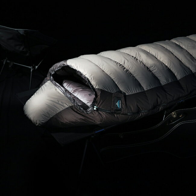 ��FUGAKU �ե��� F90 SLEEPING BAG MUMMY 1050g F90���꡼�ԥ󥰥Хå��ޥߡ�1050g �� ���� ������ �ޥߡ��� ����ù� ������ �л� ������ �����ȥɥ� ��