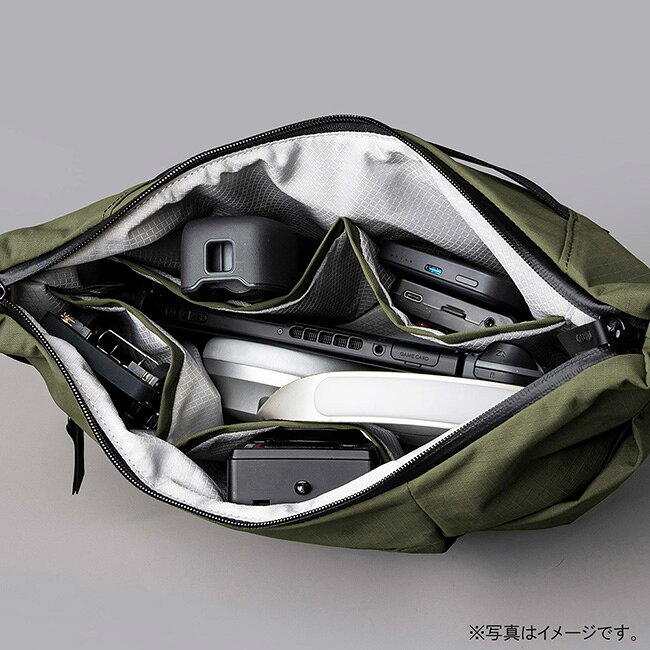 Highballの●ALPAKA アルパカ Flow Satchel 4L フローサッチェル 4185 【 カバン 肩掛け アウトドア ボディーバッグ スリングバッグ 】｜アングル3