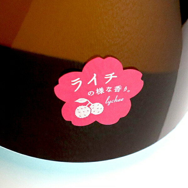 紅乙女芋を原料にライチのようなフルーティな香りが漂う芋焼酎です。優しい甘み、軽快な飲み口に仕上がっています　　
