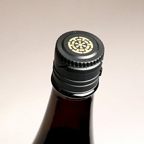 さつま 25度1800ml 【佐藤酒造】【芋焼酎 いも焼酎 関平鉱泉水 鹿児島 手土産 楽天 プレゼント ギフト あす楽】