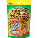 ●カメが喜ぶおいしさ！●特殊製法で発泡させた、ソフトなパンタイプだからちぎって与えやすい！●崩れにくく水に溶けにくいから水を汚さない！ 【 原材料 】 鶏肉、増粘安定剤（加工澱粉）、グリセリン、炭酸カルシウム、膨張剤、植物油脂、煮干、澱粉、還元剤（亜硫酸水素ナトリウム）、リン酸カルシウム、発色剤（亜硝酸ナトリウム）、酸化防止剤（ビタミンE）、着色料（カラメル、パプリカ） 【 保証分析値 】 粗たん白質：5.0％以上、粗脂肪：3.0％以上、粗繊維：3.0％以下、粗灰分：3.0％以下、水分：18.0％以下 【 原産国 】 日本 【 製造日からの賞味期限 】 24ヶ月 【 メーカー名 】 ジェックス 【 JANコード 】 4972547023230 e2501sc