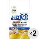 AIMの働きを助けるアミノ酸『A-30』を配合した猫の健康維持をサポートする総合栄養食です。室内で過ごす成猫の下部尿路の健康維持のためマグネシウム、リン、カルシウムを調整し※、食物繊維の配合により体内の毛玉を無理なく排泄します。オメガ3脂肪酸を含んだアマニが皮膚被毛の健康をサポートし、健康を維持する事で免疫をサポートするアガリクスや抗酸化成分があるセサミンを配合しています。（※マグネシウム約0.085％、リン約0.9％、カルシウム約1.0％） 腎臓の健康維持に配慮し、ナトリウムの含有量を調整（標準0.37％）） ＜総合栄養食＞ 【 原材料 】 トウモロコシ、グルテンミール、チキン、ビーフ、ポーク、動物性油脂、小麦粉、フィッシュエキス、ローストアマニ、食物繊維、植物性油脂、酵母、チキンレバーパウダー、おからパウダー、まぐろ・かつお削りぶしパウダー、乳酸菌、アガリクス、クランベリー、セサミン、ミネラル類（P、Na、Cl、Ca、K、Zn、Fe、Cu、Co、Mn、I）、アミノ酸類（シスチン、メチオニン、タウリン）、ビタミン類（A、B1、B2、B6、B12、C、D3、E、K3、コリン、ニコチン酸、パントテン酸、ビオチン、葉酸）、調味料、酸化防止剤（ミックストコフェロール、ハーブ抽出物） 【 保証分析値 】 たん白質：31.0％以上、脂質：10.5％以上、粗繊維：4.0％以上、灰分：9.0％以下、水分：10.0％以下 【 代謝エネルギー 】 320kcal/100g 【 原産国 】 日本 【 製造日からの賞味期限 】 18か月 【 備考 】 この商品は、「療法食」ではありません。 【 メーカー名 】 サンライズ 【 JANコード 】 4973321943133 @set20210715cd @set_all