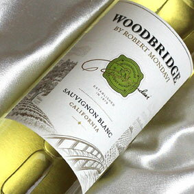 ロバート・モンダヴィ　ウッドブリッジ　ソーヴィニヨン・ブランRobert Mondavi Woodbridge Sauvignon Blanc アメリカワイン/カリフォルニアワイン/白ワイン/辛口/750ml/ロバートモンダヴィ
