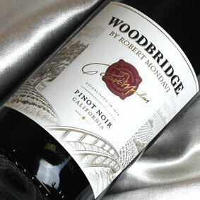 ロバート・モンダヴィ　ウッドブリッジ　ピノノワールRobert Mondavi Woodbridge Pinot Noir アメリカワイン/カリフォルニアワイン/赤ワイン/ミディアムボディ/750ml/ロバートモンダヴィ