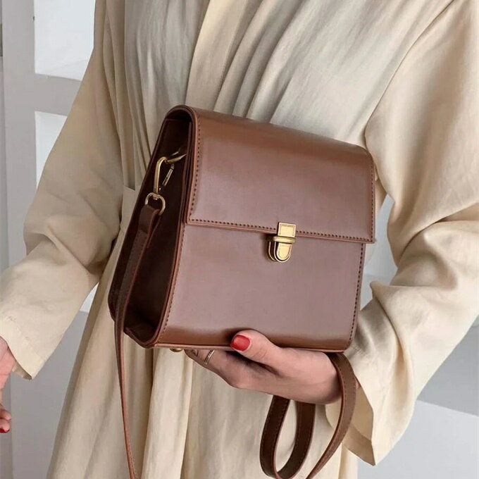 ミニミニマリストプッシュロッククロスボディバッグミニフラップスクエアクロスボディバッグ、ソリッド..