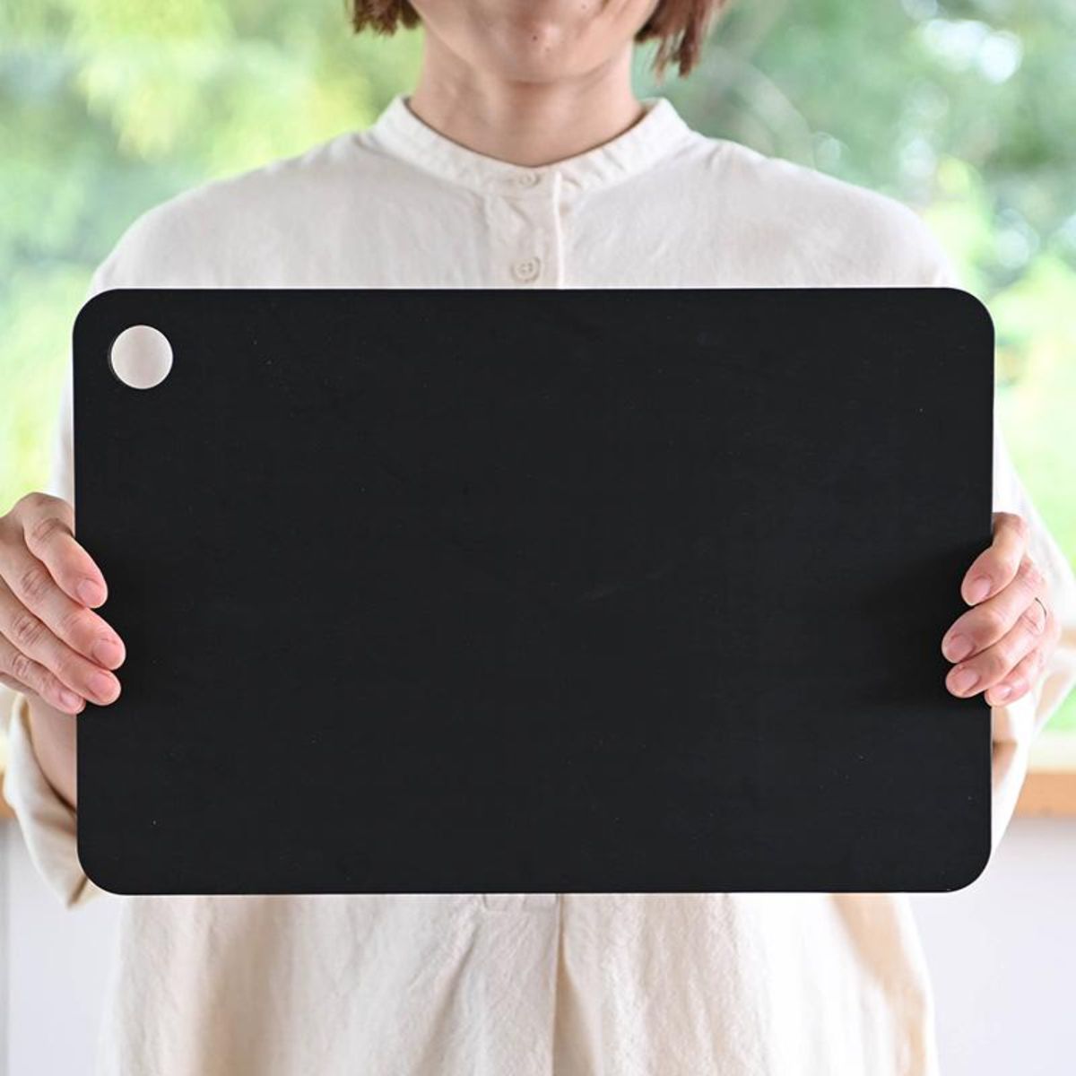 ノボダ ラバラバ ゴム まな板 ブラック Lサイズ 食洗機対応 抗菌 日本製 370×245×8mm NBD003