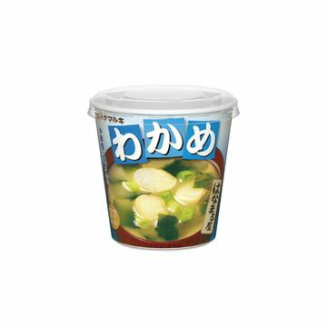 海の野菜わかめと、大きめでふんわりとした小町麩にねぎを添えた本格的な味わい。みそはすっきりとした風味の淡色系と芳醇な香りとコクの田舎系をブレンド。鰹といりこと昆布のだしで仕上げました。スープ