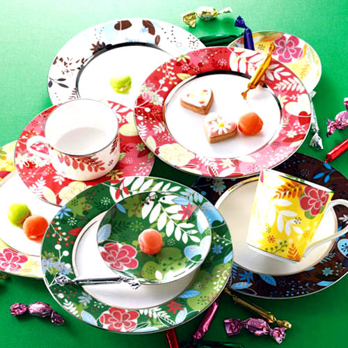 ナルミ ( NARUMI ) 日本製 フローラルパラダイス オリジナルペアマグカップ ( グリーン ＆ ピンク ) 290ml [ギフト箱入り] 人気 ギフト 御祝 結婚祝 出産祝 新築祝 結婚内祝 出産内祝 新築内祝 各種内祝 快気祝 粗品 景品 記念品 歳祝