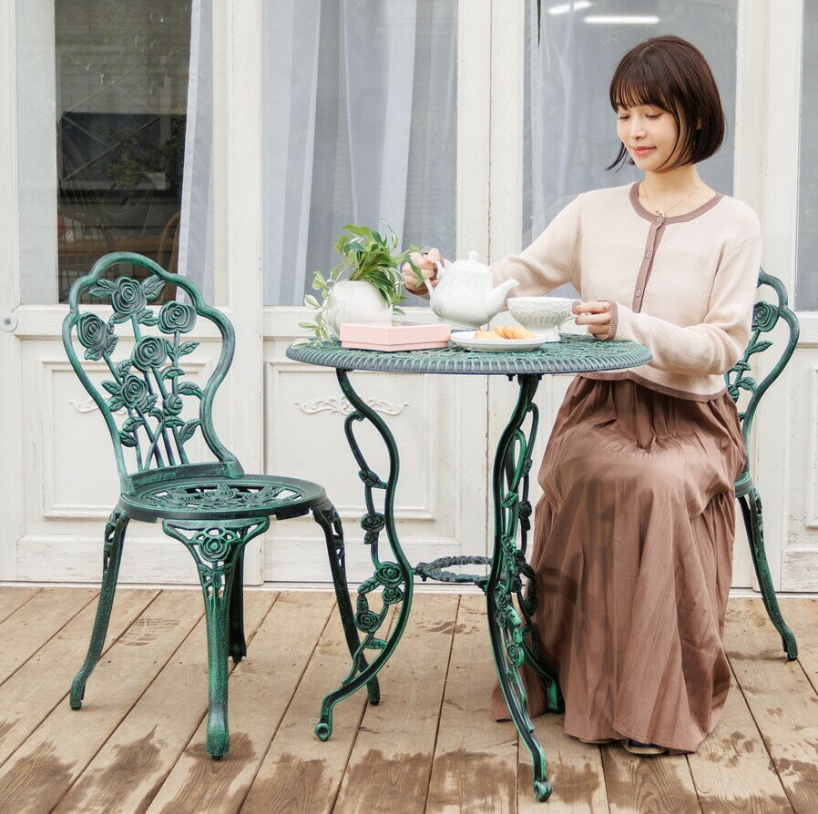 ガーデン テーブル 1点 チェアー 2脚 カフェテラス3点セット カフェ 椅子2脚とテーブルセット ダイニングセット アンティーク調