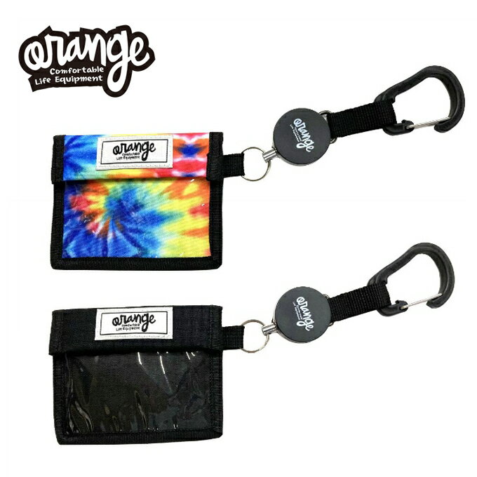 伸びる便利なリールコード付き ■カラー：BLACK、TIEDYE ■サイズ：4cm×14cm×11cm ■重量：約90g ■原産国：中国 検索ワード：リフト券ホルダー リフト券入れ