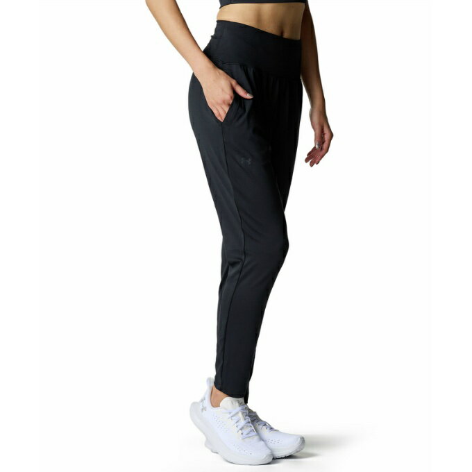UNDER ARMOUR アンダーアーマー 3024857-002 Charged Assert 9