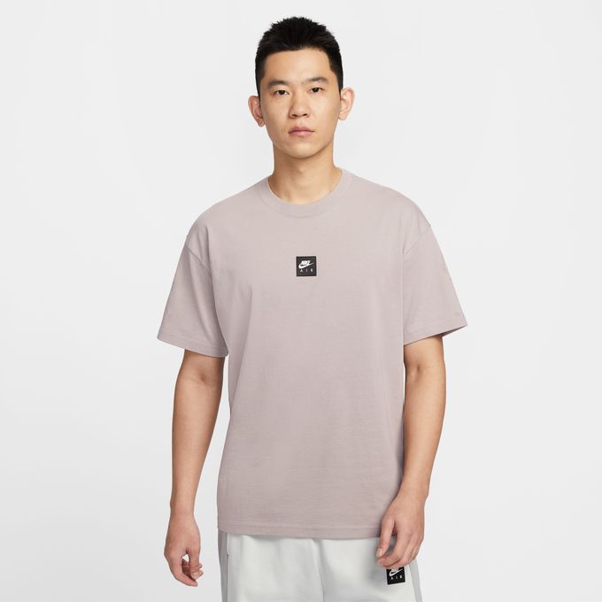 【6月10日限定！条件達成で最大6000ポイント還元！】ナイキ Tシャツ 半袖 メンズ N...