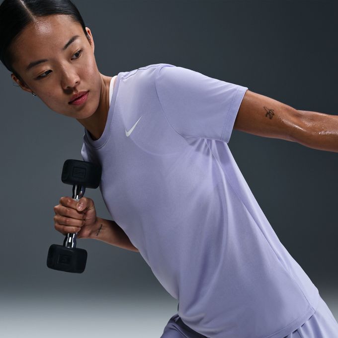 ナイキ Tシャツ 半袖 レディース F DF RLGD ワンポロゴ半袖機能T DX0688-533 NIKE