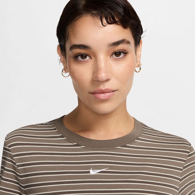 �ʥ��� T����� Ⱦµ ��ǥ����� L NSW CHLL �ܡ�����ȾµT HF9525-233 NIKE