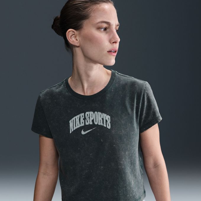 【全品対象最大10％OFF！11/20 20:00〜11/27 1:59】ナイキ Tシャツ 半袖 レディース L NSW PNX WASH半..