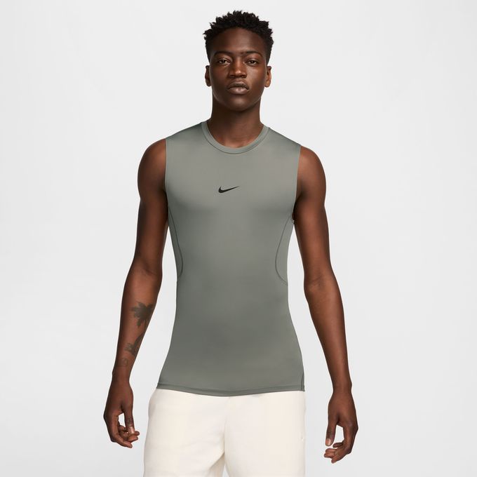ナイキ(NIKE) アンダーシャツ メンズ ノースリーブ ドライフィット タイト フィットネストップ FB7915-..
