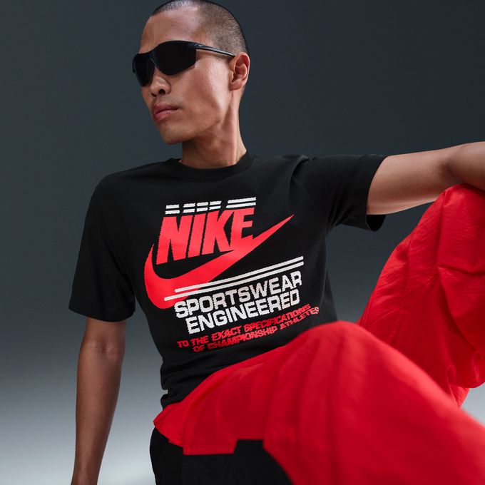 【10月9日1:59まで！ほとんど全品ポイントUP】ナイキ(NIKE) Tシャツ 半袖 メンズ N...