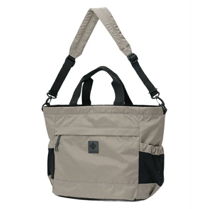 多彩なポケットを備えたマザーズトートバッグ ■カラー：SAND/252 ( 252 Wet Sand ) ■サイズ：高さ31cm×幅35cm×奥行24cm ※製品によって仕上りサイズに多少の誤差がありますのでご了承下さい ■重量：425g ■素材：Recycled 100D/200D Twill(ナイロン100％) × 420D OX(ナイロン100％) ■容量：26L ■特徴： ・巾着式のメインコンパートメント開閉口 ・メインコンパートメント開閉口にスナップボタン ・メインコンパートメント内側面にオープンポケット ・メインコンパートメント内フロント側にスリーブポケットとメッシュファスナーポケット ・メインコンパートメント内背面側に2つのオープンポケット ・ストレッチメッシュを採用したサイドポケット ・取り外し式のショルダーテープ ・オムニシールド ・エコフレンドリー ・PFAS不使用 検索ワード：バッグ かばん 鞄 TTBA