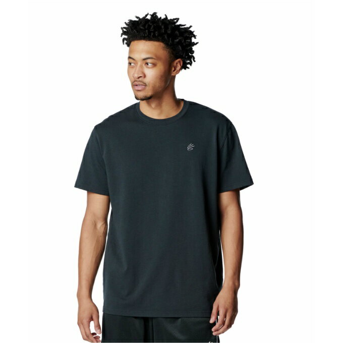 ■カラー：BLK/CRO ( 001 Black / Castlerock ) ■サイズ：M、L ■素材：コットン60%、ポリエステル40% ■特長： ・柔らかなヘビーウェイトコットンを使用し、一日中快適な着心地を提供 ・首元はリブ仕様 ・ステフィン・カリーコレクション ・速乾性に優れた素材で汗をすばやく発散 ■フィットタイプ： ルーズ/ゆったりと着用するタイプ。 ■原産国：ベトナム 検索ワード：ノースリーブシャツ ノースリーブウェア タンクトップ プラクティスシャツ バスケットウェア バスケットボール バスケ ウエア バスケットウェア バスケットボール バスケ ウエア