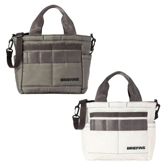 透明感のある薄手のCORDURA（R）ナイロン素材を使用。 通常は見えない中綿や補強パーツがうっすらと透けて見える、遊び心を感じるデザインが特徴のキャディバッグです。 軽やかな素材感と存在感のあるルックスを兼ね備え、コースでも印象的な佇まいを演出します。 【スペック】 内装：ジップポケット（中）×1 ポケット（小）×2 リンクホルダー×1 メイン収納部に着脱式キーホルダーを登載 外装： フロント：ポケット（小）×2 バック：ジップポケット（中）×1 サイド：ポケット×2 ショルダーベルトが付属。 【素材の特性】 ・30D コーデュラ(R)ナイロンを使用した透明感のあるリップストップ素材。 ・ウォータージェット高速織機で高密度に織り上げることで、軽量で薄く、柔らかな風合いに。 ・シリコン加工・撥水加工を施し、雨や汚れ等にも強い仕上がり。 【製品の特長】 ・スコアカードを入れるのに便利なフロントポケット。 ・内装に仕分けポケット、着脱式キーホルダーを完備。 ・開口部には天井ファスナーを配置。ファスナーを閉じれば中身が見えず、野外ではカラス対策にも。 ・持ち運びやすさに配慮した、厚みを持たせたハンドル。 【TRANSPARENT コレクション】 透明度の高い薄くて滑らかなCORDURA（R）ナイロン素材を使用し、生地の内側があえて透けて見えるようにデザインしたTRANSPARENT COLLECTION。 通常見えることのない内側の中綿やパーツの一部が適度に透けて見える、遊び心を感じる限定コレクションです。 ■カラー：000WHITE、014GRAY ■サイズ：FREE ( 幅/270mm、高さ/210mm、マチ/95mm、持ち手/330mm、ショルダー部分/700-1200mm ) ※製品によって仕上がりサイズに多少の誤差がありますのでご了承ください。 ■重量：0.34kg ■素材：300デニール コーデュラ(R) リップストップ ■原産国：中国 検索ワード：バック かばん 鞄 ラウンドトート