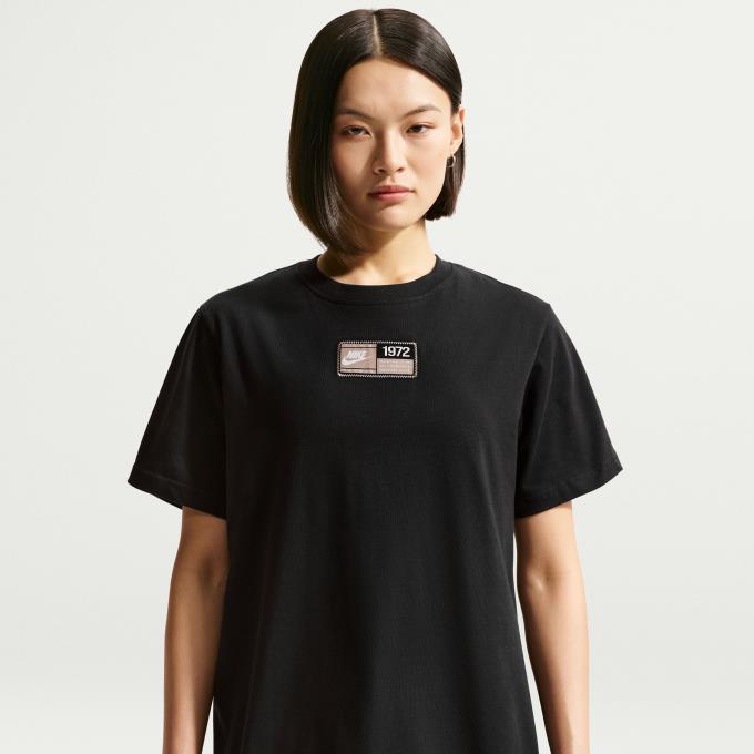 Ladies Wear - ナイキ(NIKE) Tシャツ 半袖 レディース NSW CLASSICロゴBF半袖T IR7833-010