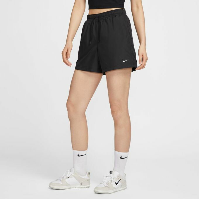 ナイキ ショートパンツ レディース NSW ESSNTLウーブンショーツ FV7558-010 NIKE