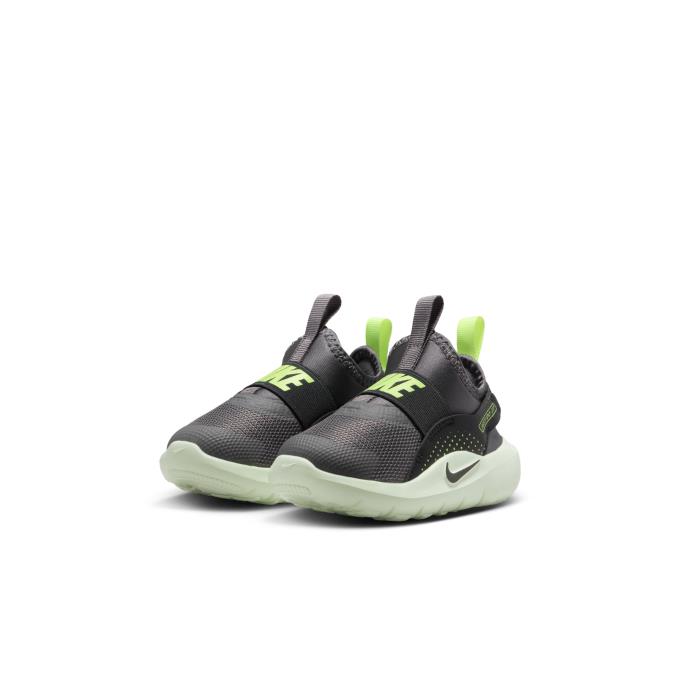 樂天商城 - ナイキ(NIKE) ジュニアスニーカー 26SU フレックスランナー4 TD IF2895-007 run