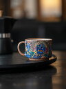 九覚堂の手描きの唐カードのコーヒーカップは杯を持っています。