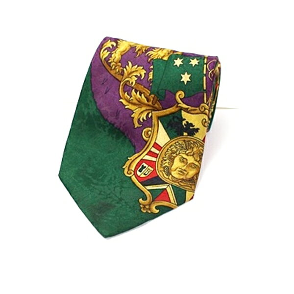 商品の詳細 商品名 ジャンニベルサーチ シルク ネクタイ 中古 Bランク GIANNI VERSACE シリアル タグあり サイズ 大剣の幅9.5センチ カラー グリーン×マルチカラー 素材 シルク100％ 商品ランク Bランク 状態 さらりとした手触りのシルクネクタイです。落ち着いた色合いにヴェルサーチらしい華やかな柄が目を引くアイテムです。 【状態】・結び目 若干ダメージあり ・大剣 若干ダメージあり 【特記事項】・結び目に薄汚れ、大剣にシミがございます。全体的にダメージがありますので贈り物には向きませんが、ご自身用には十分お使い頂けます。 ★こちらの商品はネコポス対応で送料無料ですが、ポスト投函となります。配送に3〜7日かかります。 ★宅急便をご希望の場合は、備考欄に「宅急便希望」とお書き添え下さい。また、送料800円が別途掛かりますので、ご了承下さい。 お問合せ番号 61096 ブランド品ランク表 Sランク 新品同様でほとんど傷がなく綺麗な状態。未使用品。 Aランク 状態が比較的よいもの。目立つ傷や汚れのないもの。 Bランク 中古品で使用感が感じられるもの。小さい傷があるもの。 Cランク かなり使用感があり、目視して傷が確認できるもの。 Dランク 大きな傷があり、リペアが必要になるもの。 ＊ランク表は状態判断の参考にして下さい。 広告文責 販売元 株式会社向日葵 住 所 〒336-0031 埼玉県さいたま市南区鹿手袋3-26-8 グラシアリノ武蔵浦和102号 電話番号 048-789-6633 備 考 当社では、ルイヴィトンをはじめ、エルメス シャネル コーチ セリーヌ グッチ ランバン バーバリー ブランドネクタイなど、レディース メンズ のブランドを格安にて販売しております。D261022y
