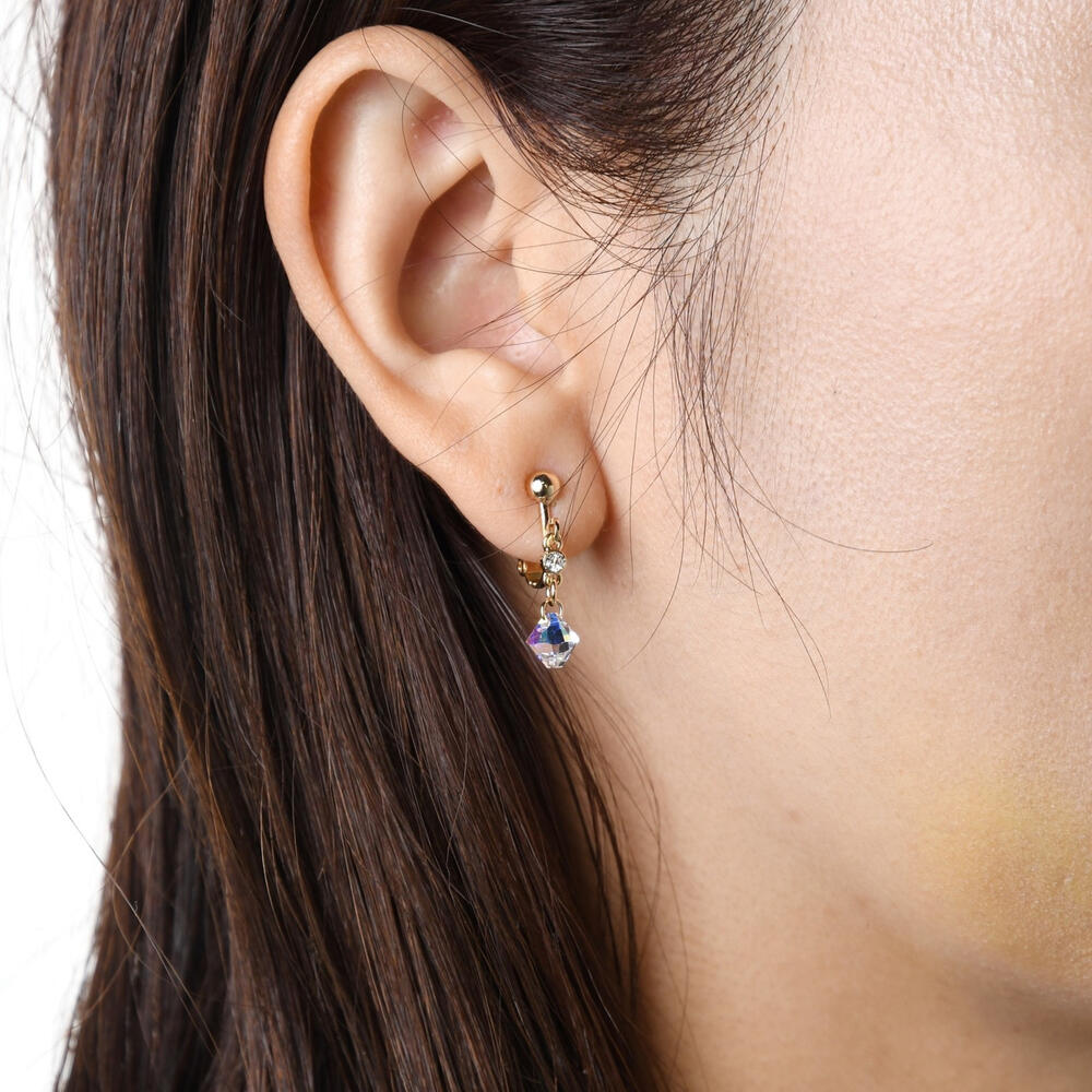 【ブラックフライデー限定クーポン配布中】【小型宅配】クリスタルガラスダイア型 パールひし形 イヤリング