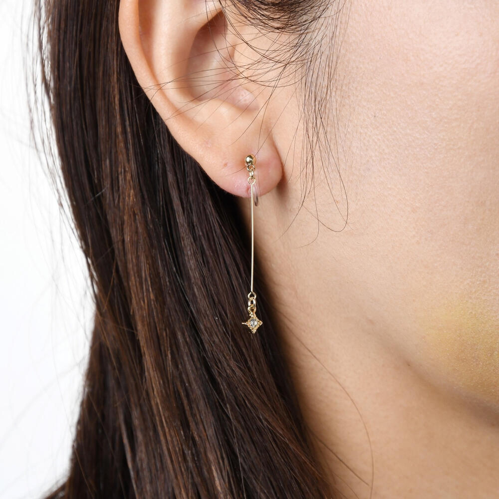 【ブラックフライデー限定クーポン配布中】【小型宅配】Iライン石留めスクエア イヤリング