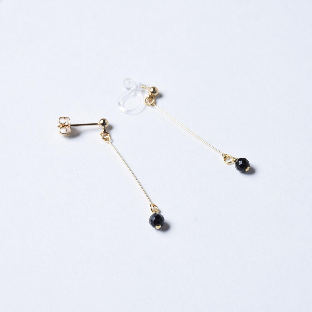 【小型宅配】Iラインオニキス ピアス(4)