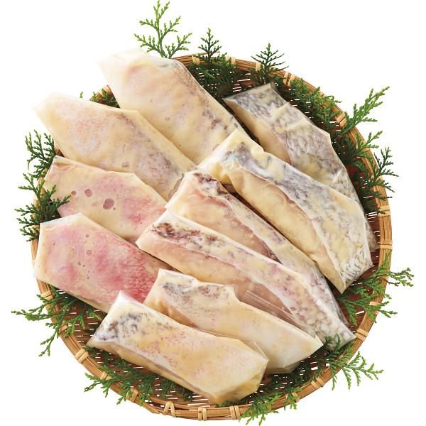 製品品番・258966868商品説明熟練の職人が丹精込めて作り上げる西京漬けは長年培われた技術とこだわりが生み出す、味わい深い逸品です。職人の手により、一枚一枚カットし漬け込み、丁寧に仕上げられるその逸品を、熟成させ素材の持つ本来の美味しさを最大限に引き出し、安心と満足をお届けいたします。内容●金目鯛(ニュージーランド産)・白甘鯛(中国産)・赤甘鯛(ベトナム産)・真鯛(国産)・姫鯛(インド産)60g×各2 【化粧箱入】