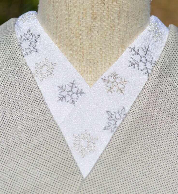 雪の結晶・ちりめん刺繍半襟　ひめ吉オリジナルデザインこだわり