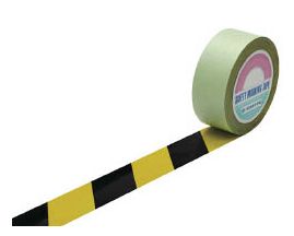 緑十字/(株)日本緑十字社 ラインテープ（ガードテープ） 黄／黒 50mm幅×20m 屋内用 GT−502TR オレフィ..