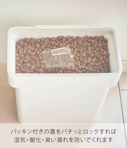 山崎実業(Yamazaki) 密閉 袋ごと ペットフードストッカー 3kg 計量カップ付 ホワイト 約W28×D16.5×H28.5(蓋開口時:約H43.) タ 3