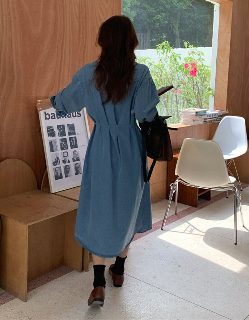 春夏人気商品！ウエスト紐づき デニムシャツワンピース デニムワンピース 長袖 シャツワンピース レディース デニム ワンピース ロングワンピース 前開き デニムロングワンピース シャツワンピ 折襟 ボタン留め ロングワンピ デニムワンピ 長袖ワンピ 春秋 ブルー