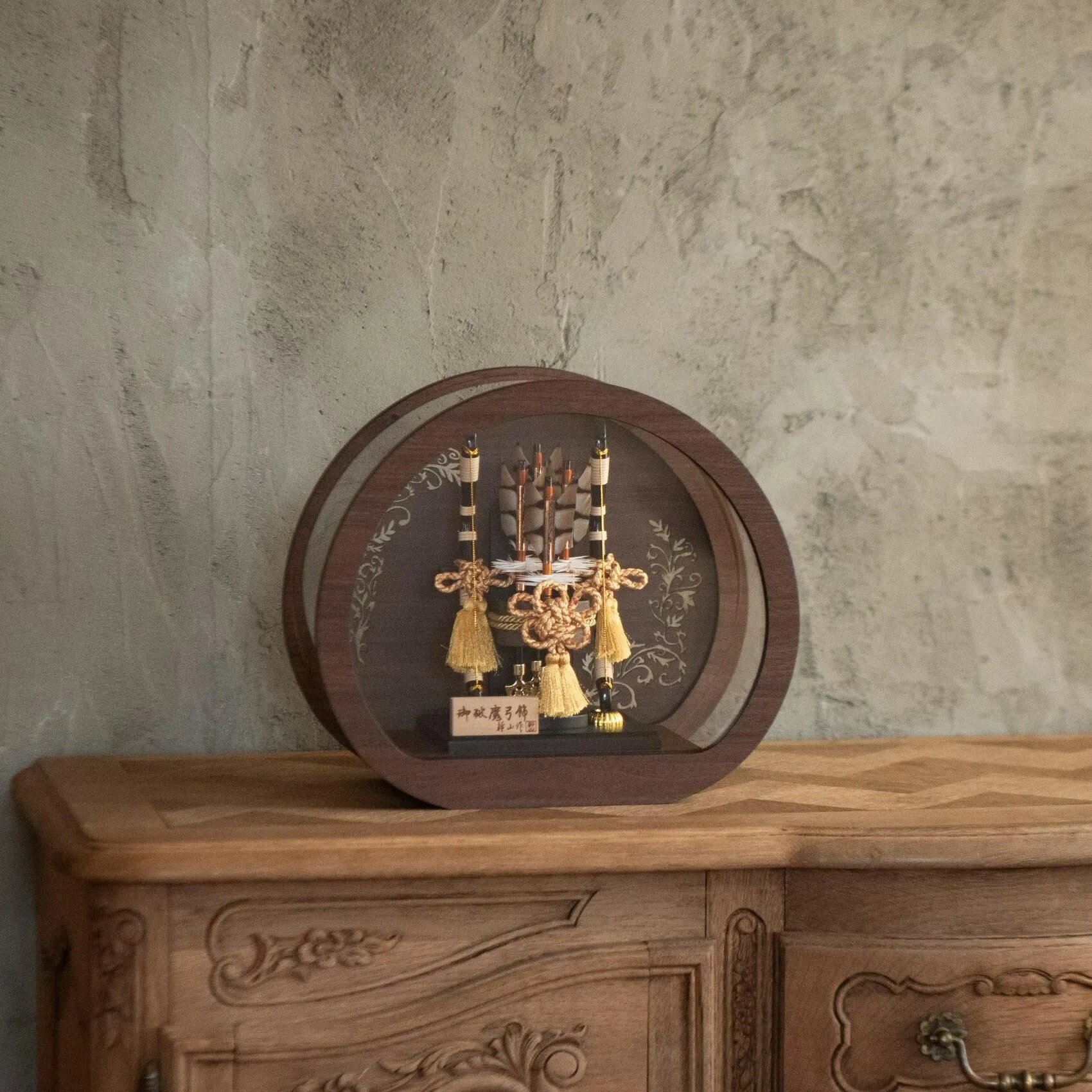 破魔弓 おしゃれ ナチュラル 初正月 10号 丸型アクリル ブラウン 幹山