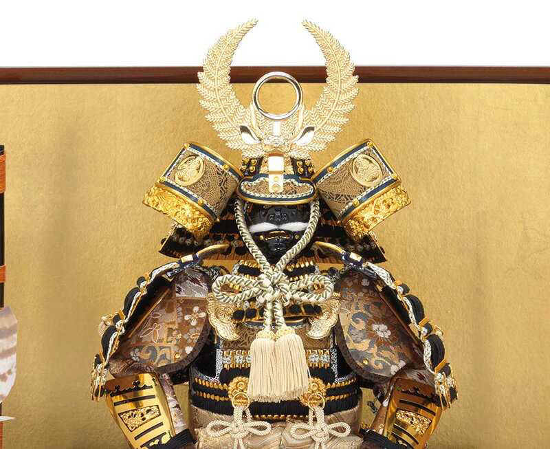 家紋入れ 大越保広作 鎧8号 大御所飾り 黒糸縅 高岡梨子地塗 本金蒔絵