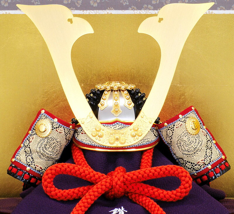 家紋入れ 小柴鑚穂作 和紙小札1/3兜 床飾り 正絹赤糸縅 細小札五段錣