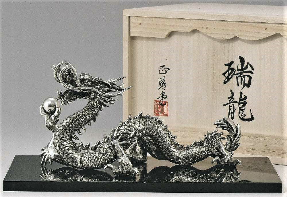 楽天市場】龍 置物 銀(素材(インテリア)金属)の通販 楽天市場】龍 置物 銀(素材(インテリア)金属)の通販