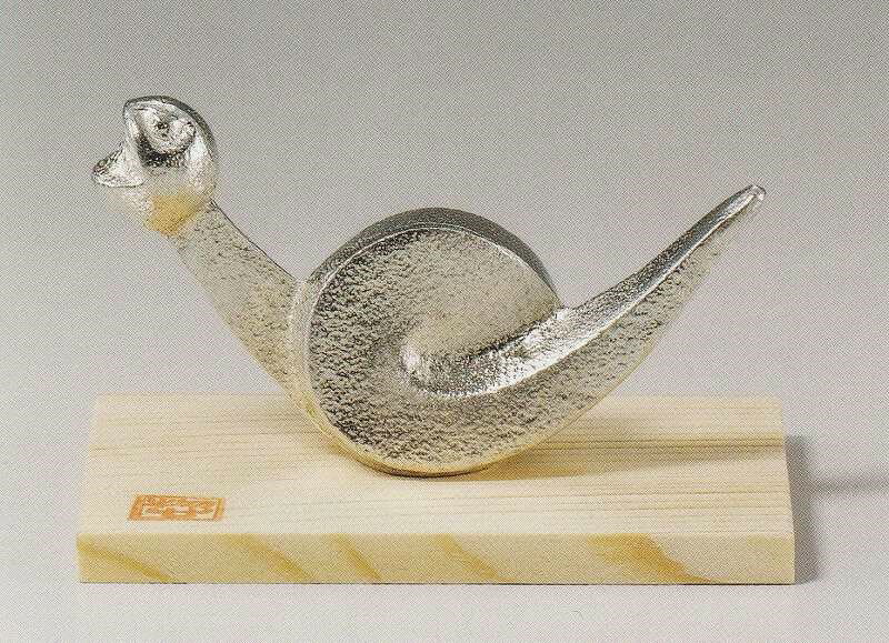 巳の置物 すず 三枝惣太郎作品 干支の置き物 高岡銅器の縁起干支 巳年 蛇の置物