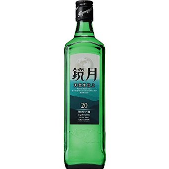 その味わいは、すっきりとして口当たり優しく、澄みきって軽やかな飲み心地でお好みのスタイルでお楽しみいただけます。ロックや水割りはもちろん、ソーダやお茶割など様々な割材でもお試し下さい。