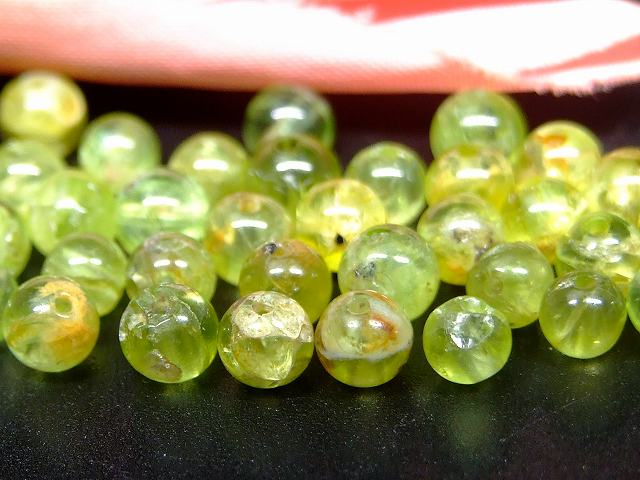 g3-1024G　　今月の半額 わけあり ペリドット 3mm～4mm 1粒売り 鑑別済 本物保証 ネコポス送料無料 ミャンマー産 天然石 パワーストーン