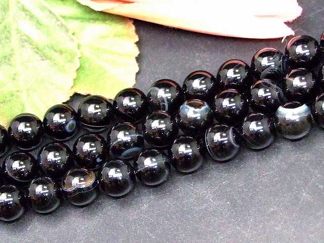 ≪g3-460F≫●縞オニキス●10mm●A●1連39cm 通し針、解説書、1mゴム付き●ネコポス送料無料●ブラジル産●天然石●パワーストーン●