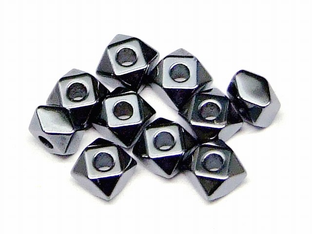 68509A　　ヘマタイト 3mm×2mm AA カット 10粒セット 磁気なし 磁無 四角 キューブ ネコポス送料無料 天然石 パワーストーン