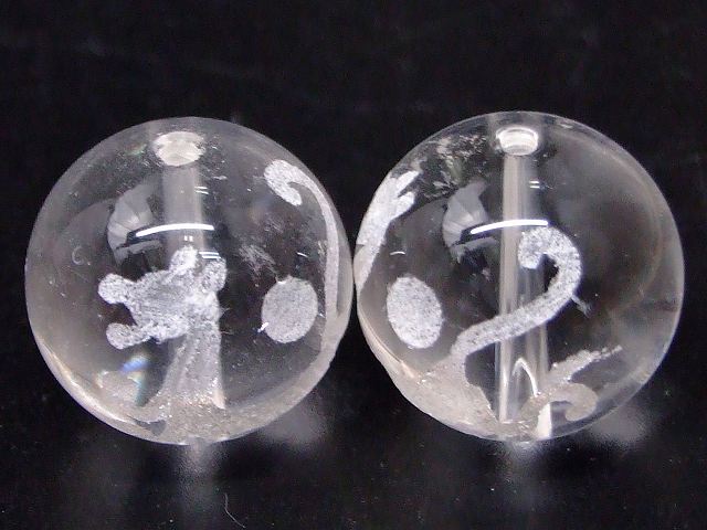 樂天商城 - 68519　　水晶 18mm AA 2粒セット 白虎彫り 素彫り クリスタル クォーツ 送料無料 ブラジル産 天然石 パワーストーン
